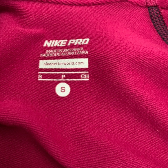 Nike Pro Half zip Pullover - Picture 2 of 4